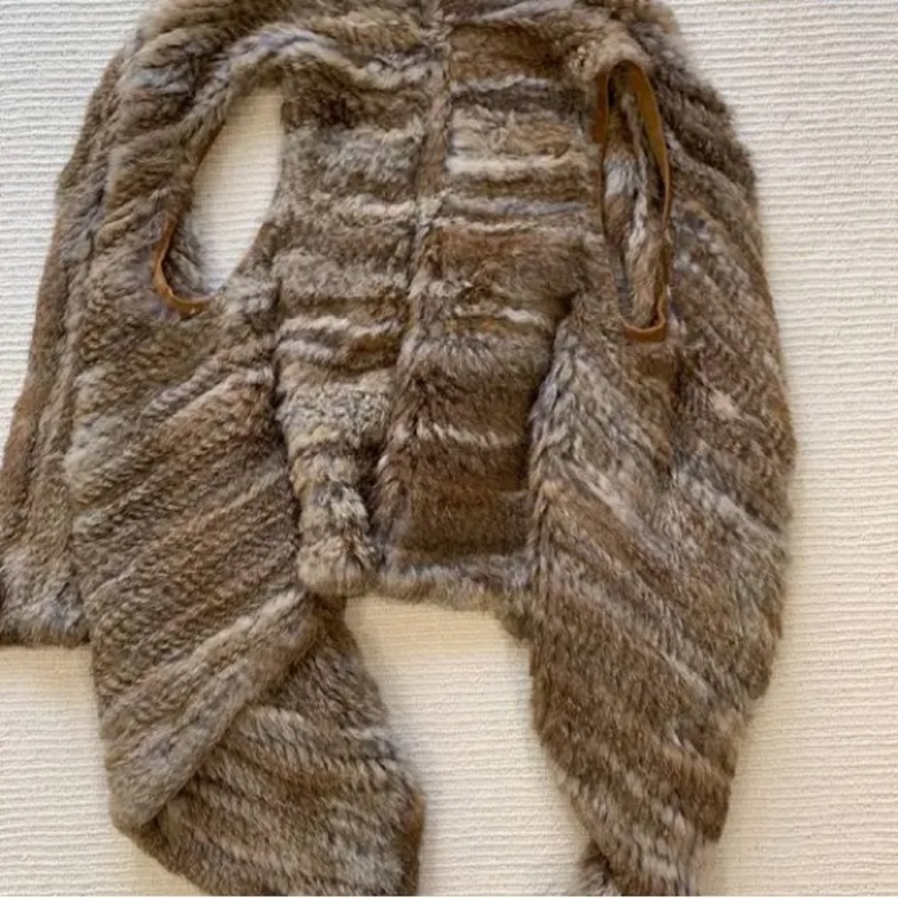 La Rok Rabbit Fur Vest - Picture 3 of 6